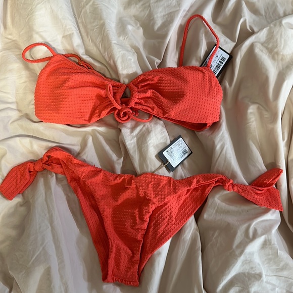 Rio de sol dots top and bottom in MILA size L NWT - Picture 4 of 7